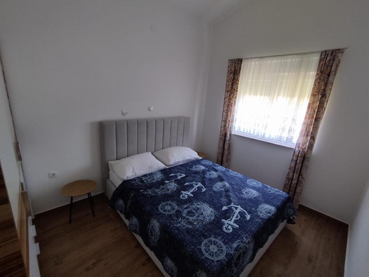 Apartmani Bakran Lopar Exteriör bild